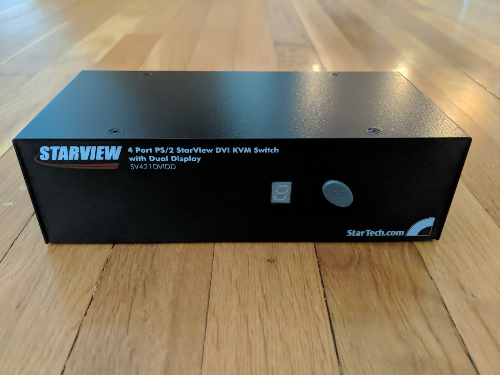 StarTech Starview 4 Port DVI Dual Monitor KVM Switch PS/2 KBD and Mouse