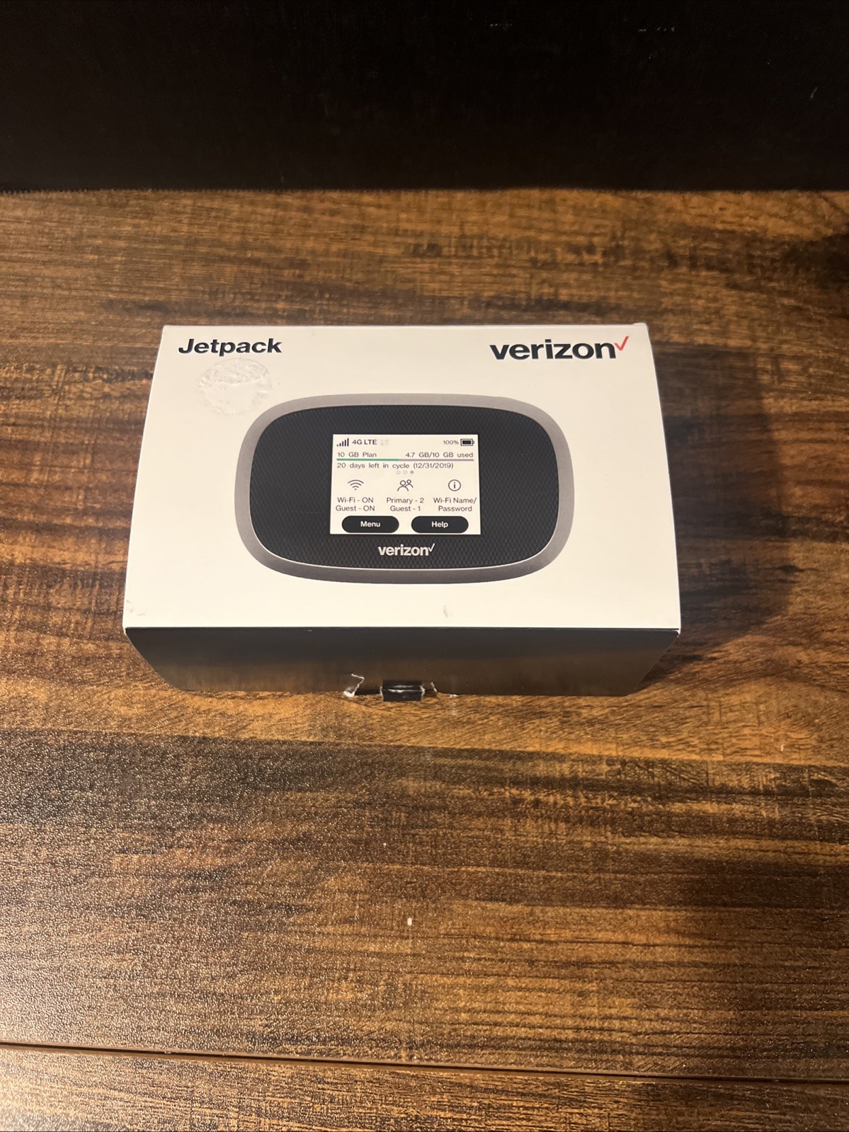 Verizon/Inseego Jetpack MiFi 8800L 4G LTE mobile hotspot