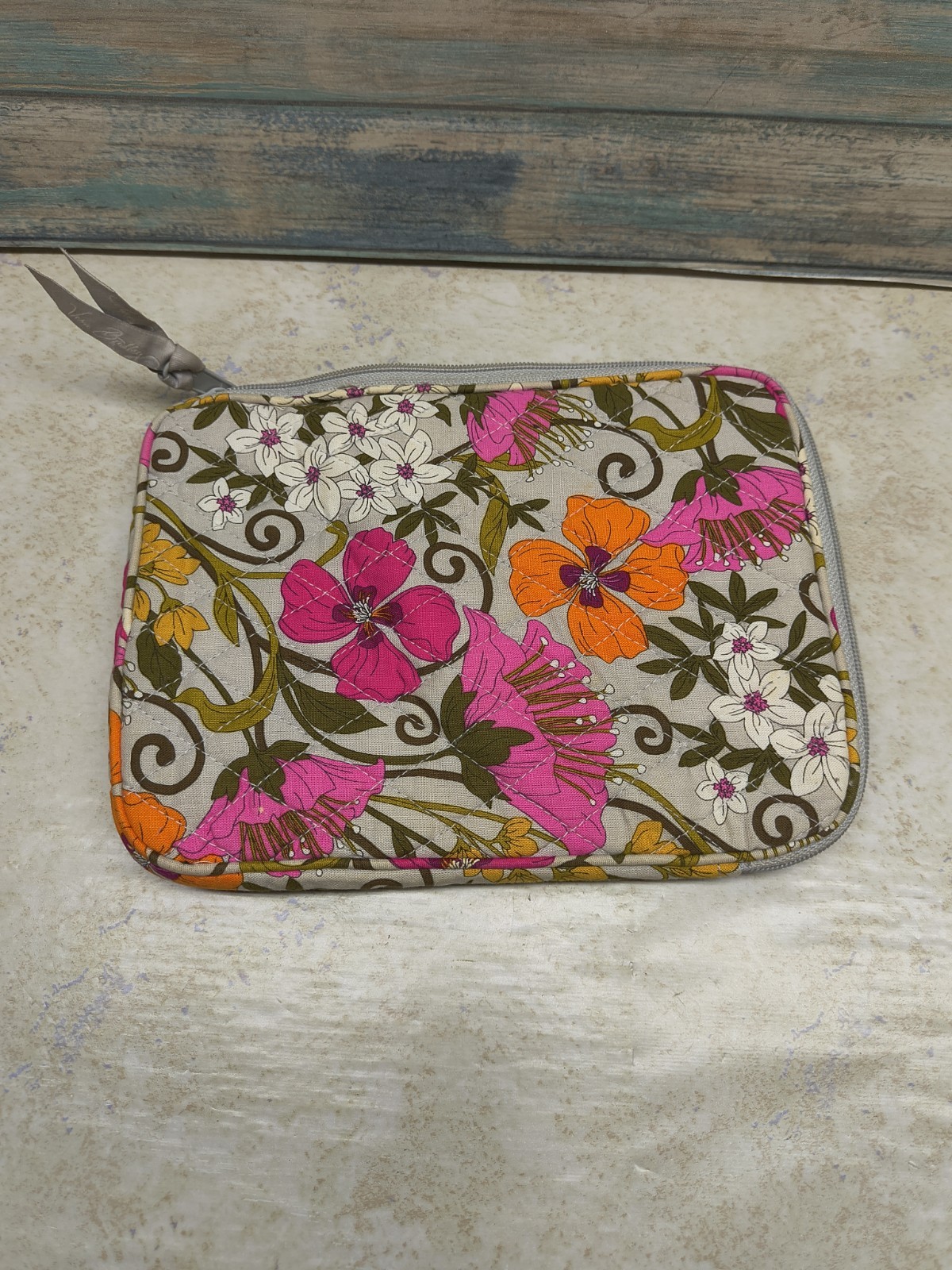 VERA BRADLEY TEA GARDEN TABLET, E READER ZIPPERED CASE 9" X 7"