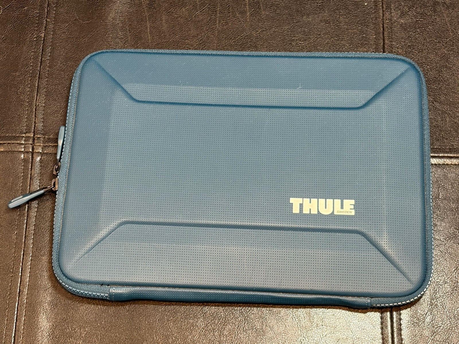 Thule Gauntlet Sleeve Blue For Mac/PC Laptop Computer Protection Case For 13 In.