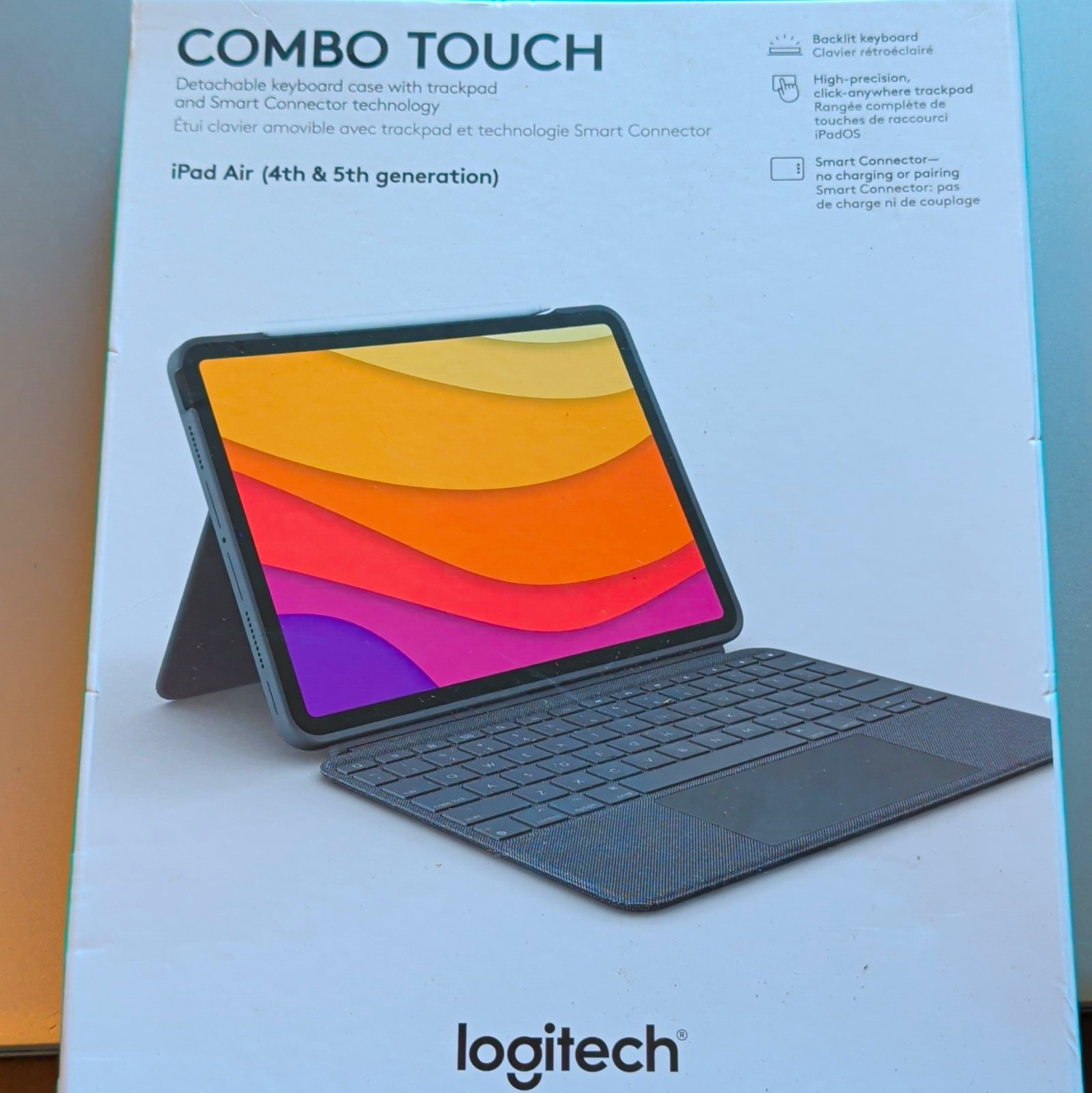 Logitech Combo Touch Keyboard Case w/ Touchpad for iPad Air 4/5 Gray