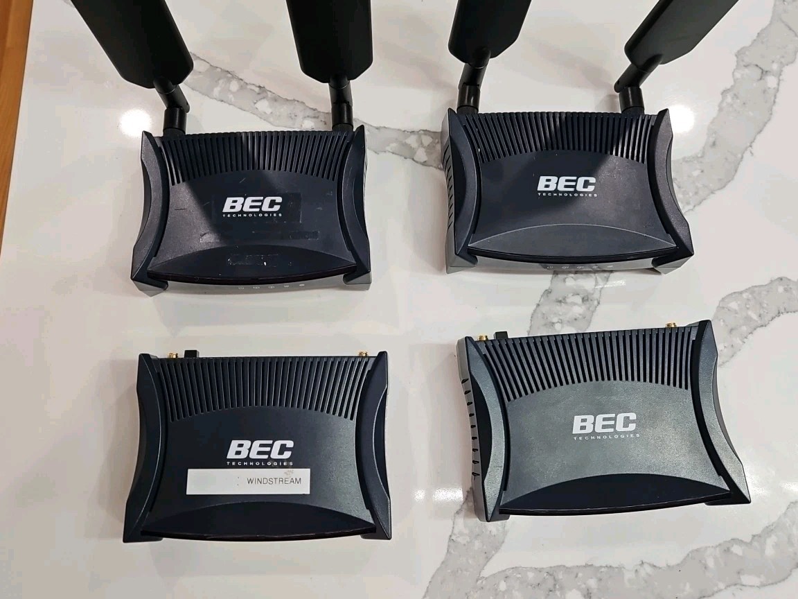 Lot Of 4 -BEC Technologies MX-221P Poe Triple SIM 4G/LTE Router W/WWAN Failover