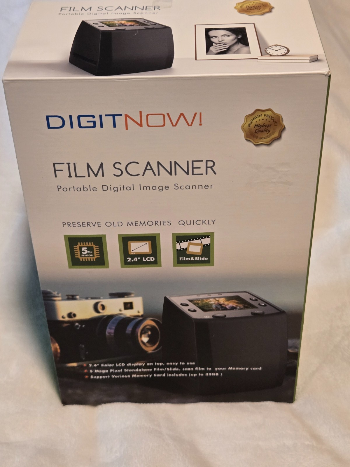 Digitnow Black Digiscan Portable 2.4 in LCD Digital Film And Slide Image Scanner