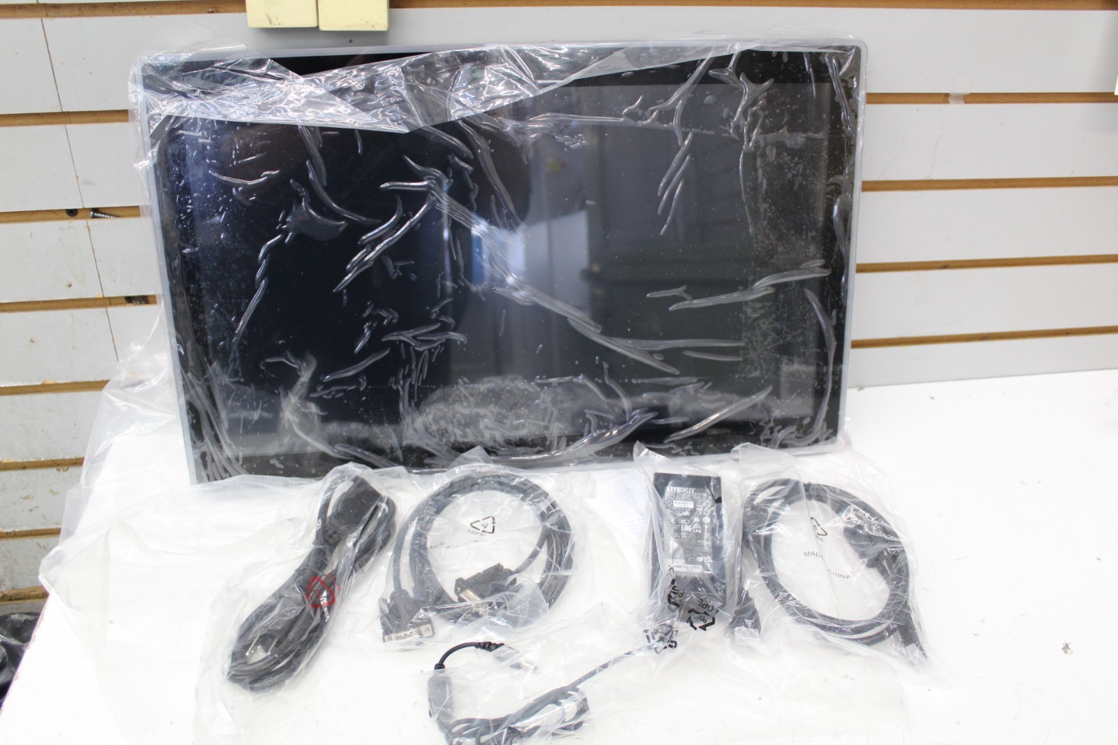 Phantom by Peach State  22″ Touchscreen LCD Monitor Arcade NEW - 