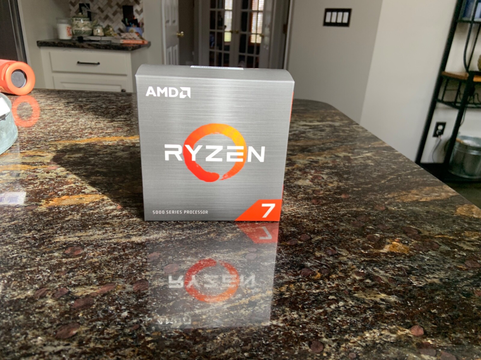 Brand new Ryzen 7 5800X Desktop Processor (4.7GHz, 8 Cores, Socket AM4)