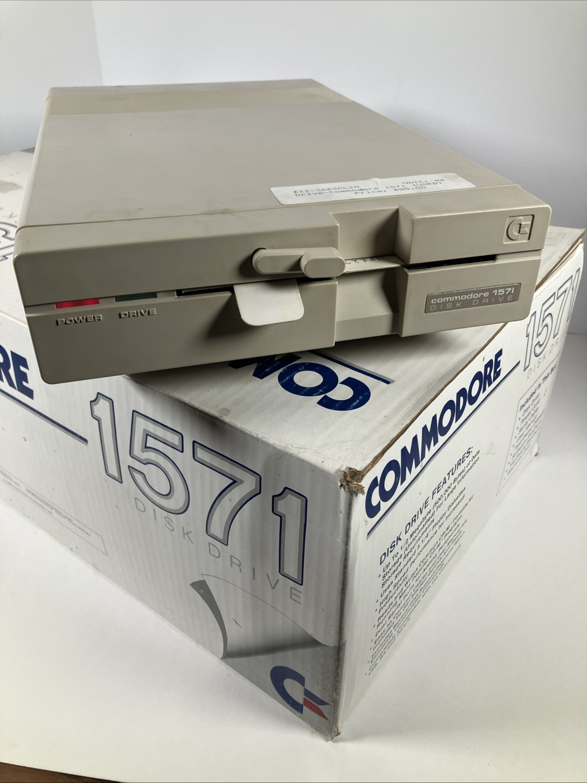 Commodore 1571 Disk Drive w manual disks cables original box transit card pkg
