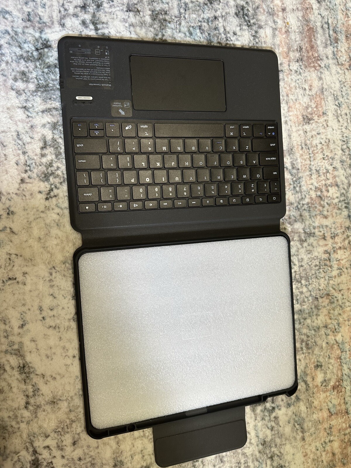 I Walk Magic Keyboard Folio