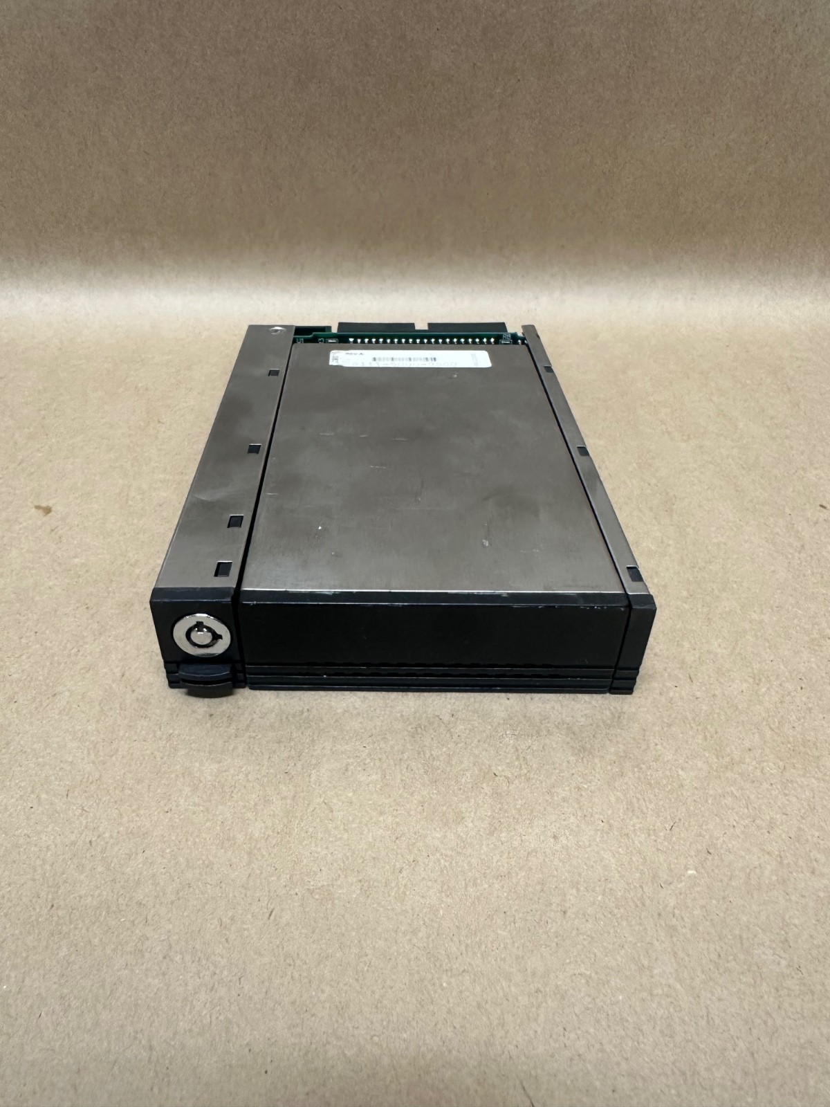 CRU 8111-5000-9500 DataPort Storage Drive Carrier