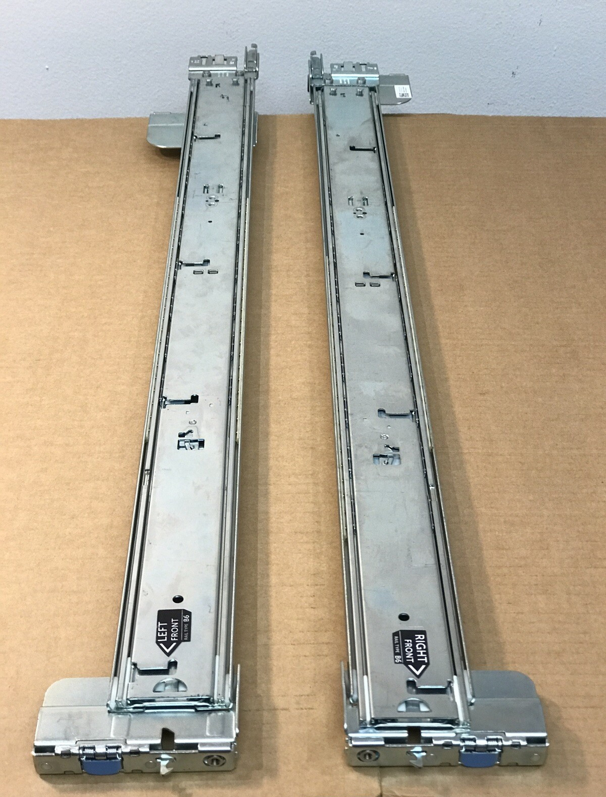 Dell Sliding Rail B6 R740 R740xd R7415 R7425 R820 R830 R7910 NX3200 II Kit Rails