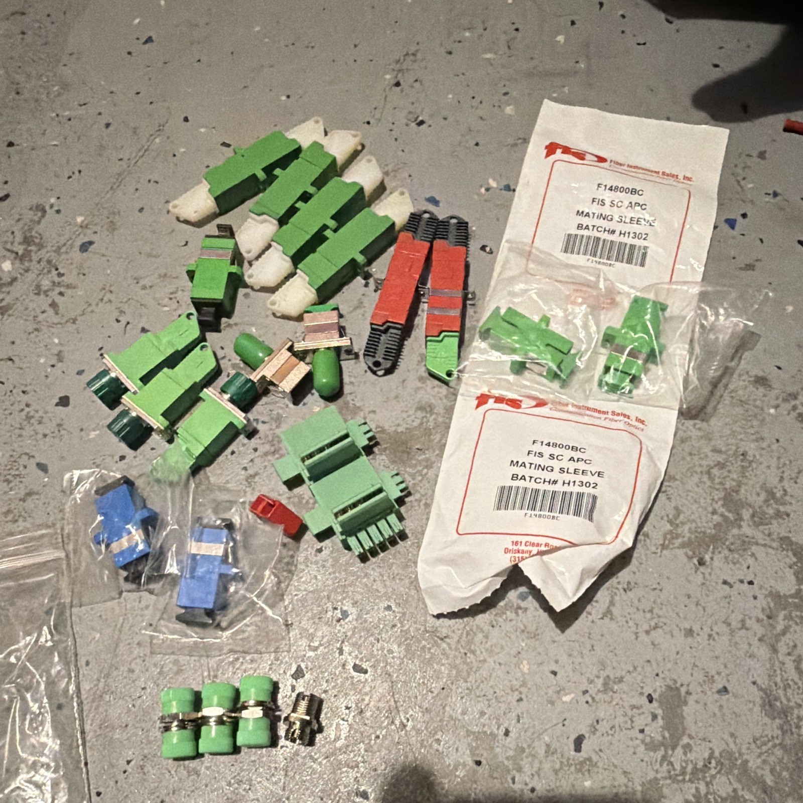 Mixed Fiber Optic Adapter Coupler Lot SC UPC APC FIS Diamond Singlemode