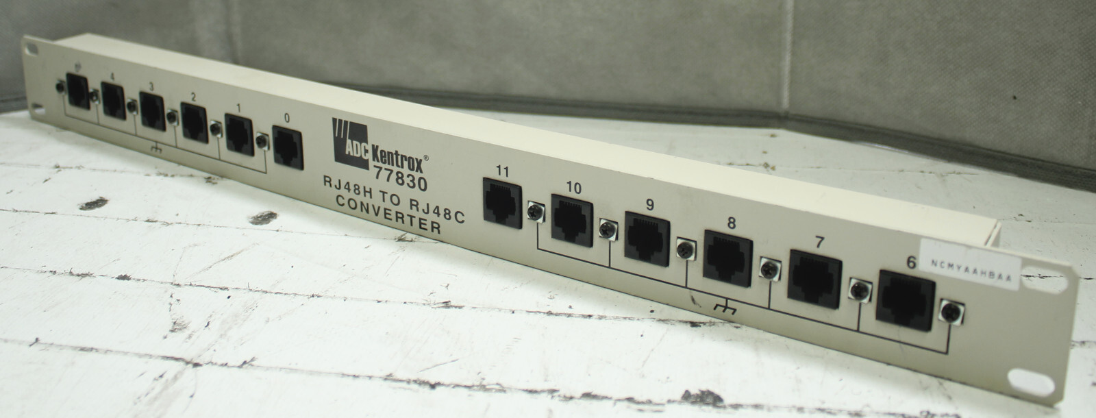 KENTROX 77830 RJ48H TO RJ48C CONVERTER