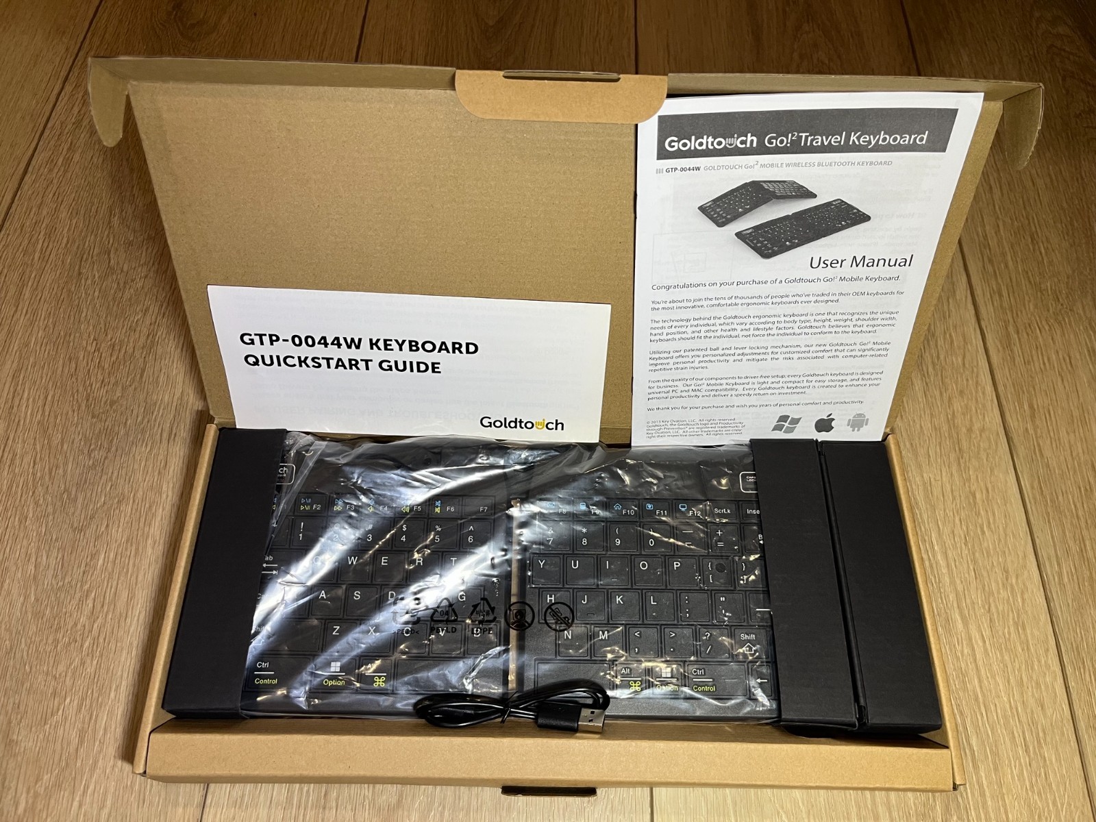 Goldtouch Go2 Travel Foldable Bluetooth Wireless Keyboard GTP-0044W NEW In Box