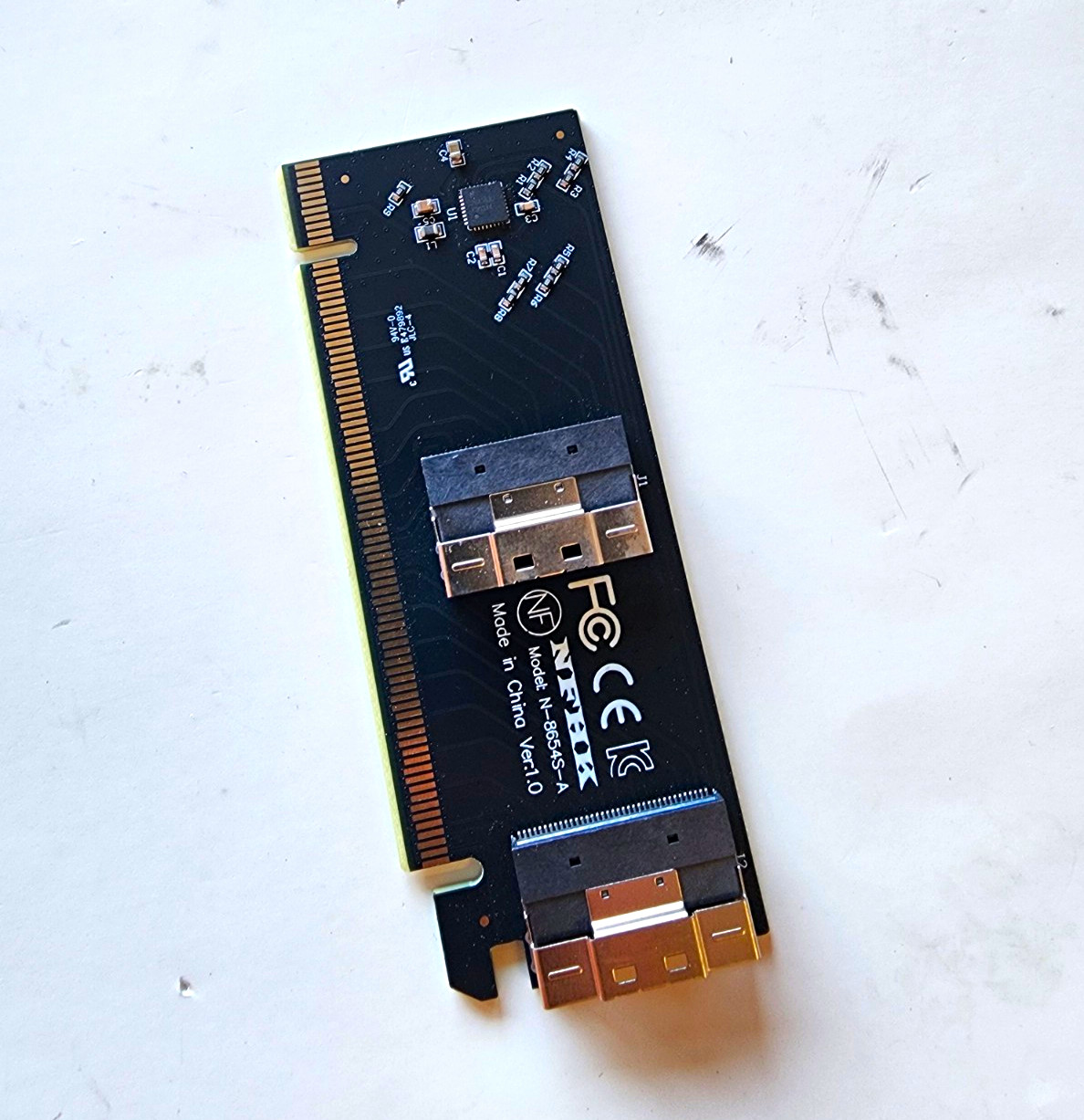 Cablecc Low Profile Hyper Adapter PCIe x16 2-Port PCIe 3.0 SA-016-2L