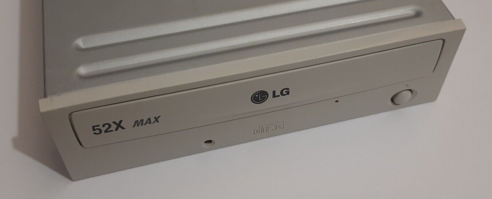 LG GCR-8523B 52x IDE CD-ROM Drive (Retro, 2003)