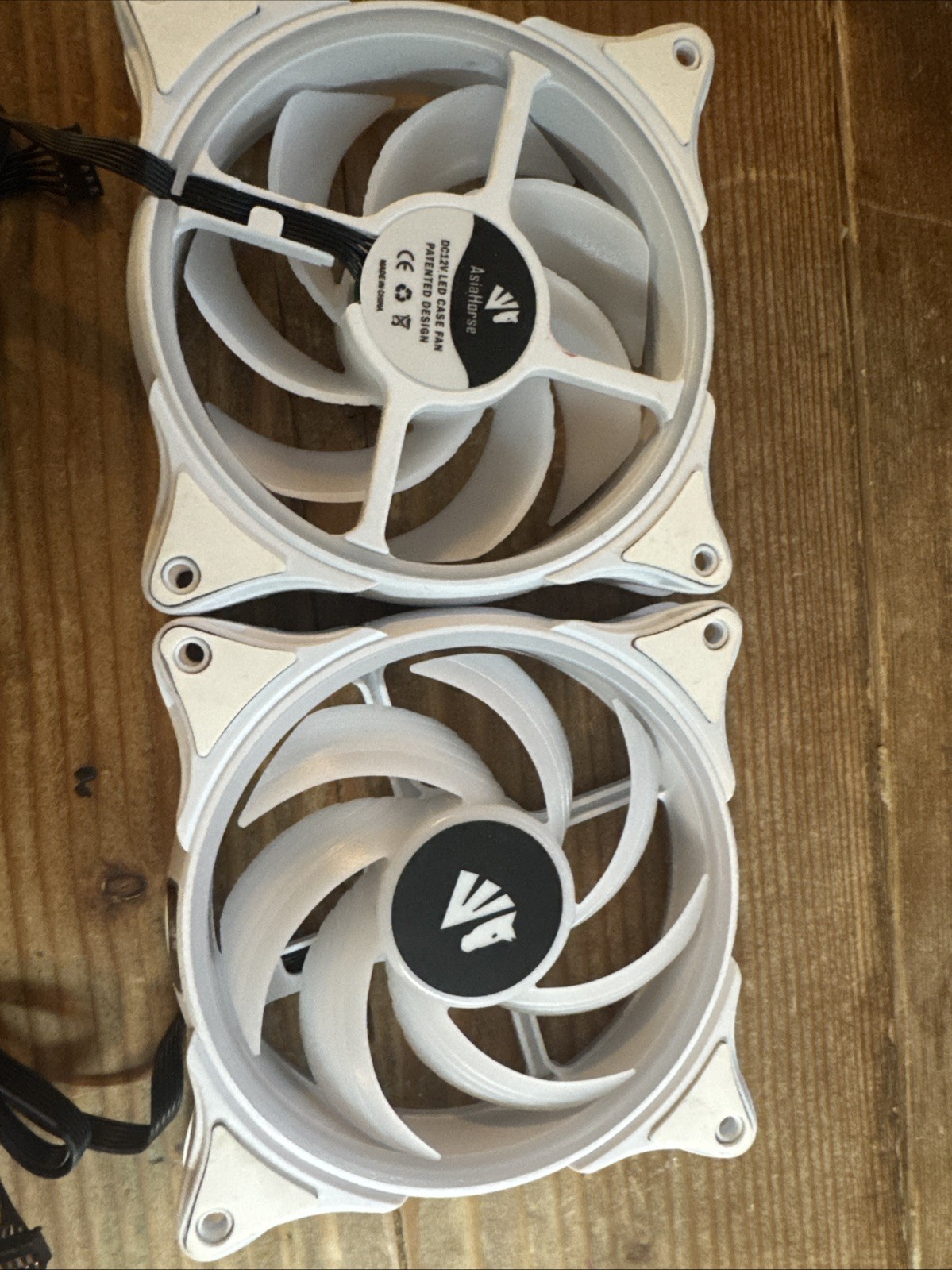 WHITE ASIAHORSE PRO (FS-9002) 120MM RGB PWM PC CASE FAN 