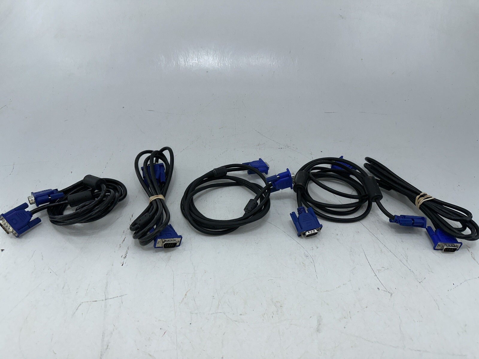 VGA Male to Male Cables Monitor Video Standard Cables Lots of 5
