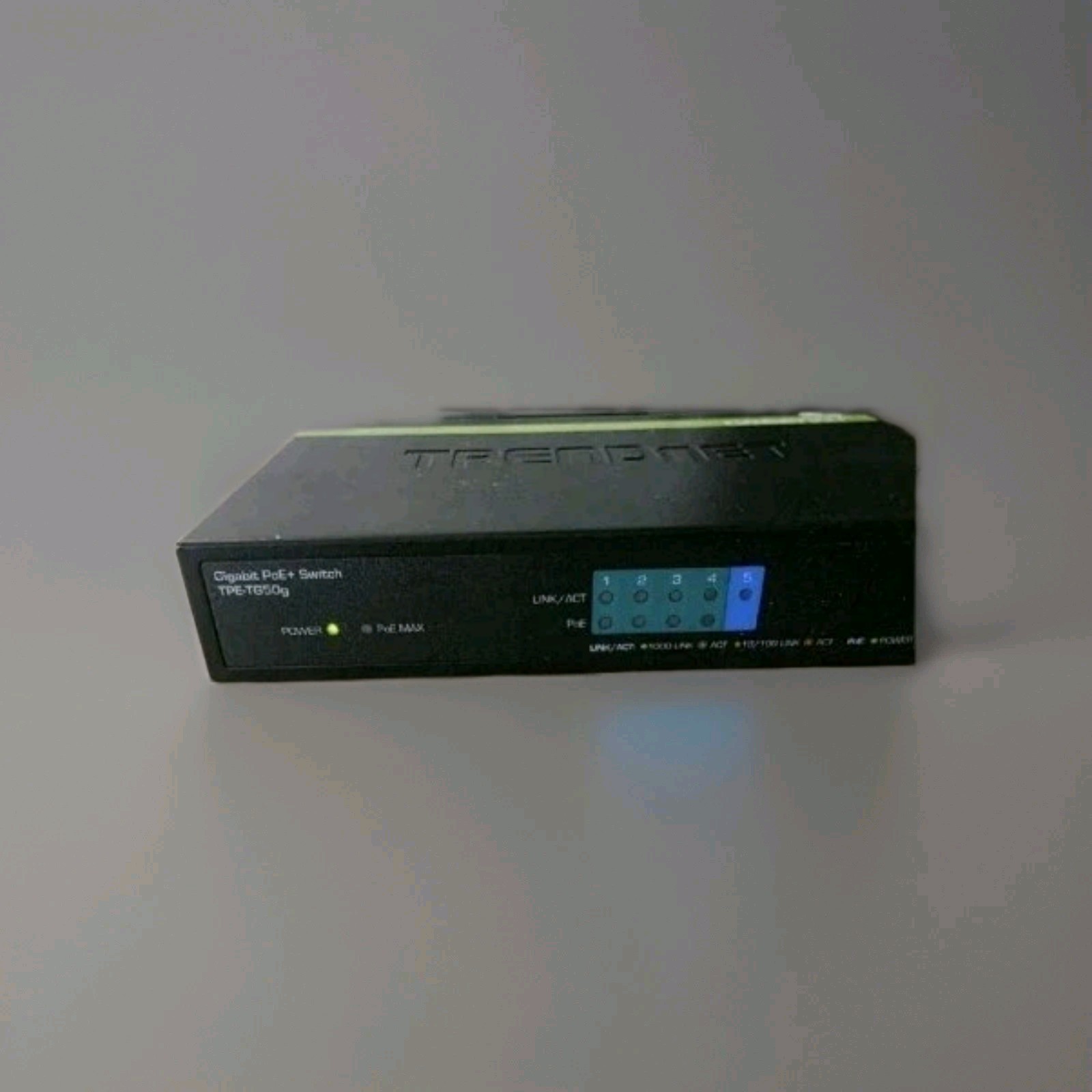 Trendnet TPE-TG50g Gigabit PoE+ Switch