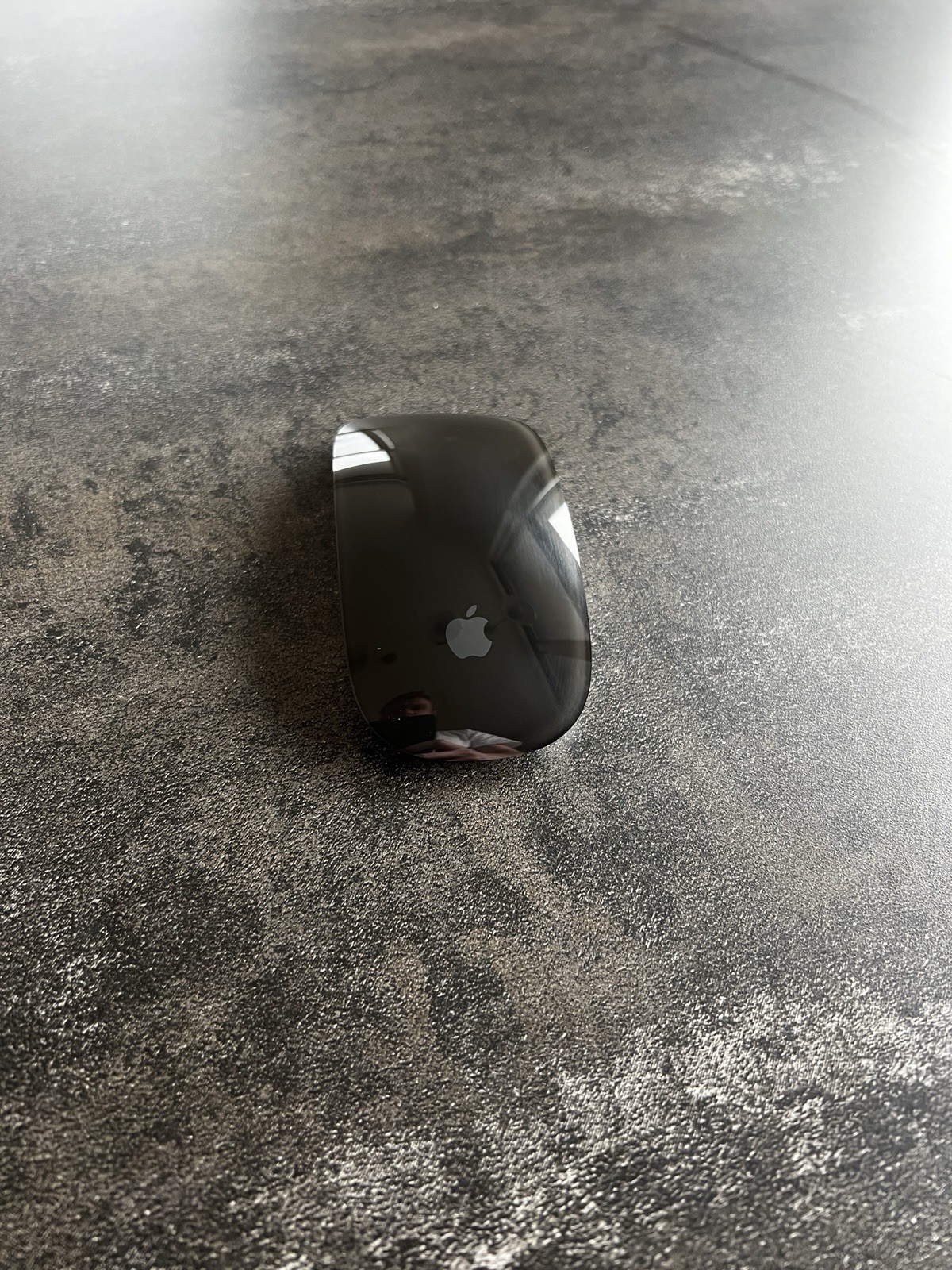 Apple mxk63am/a black multi touch Magic Mouse 