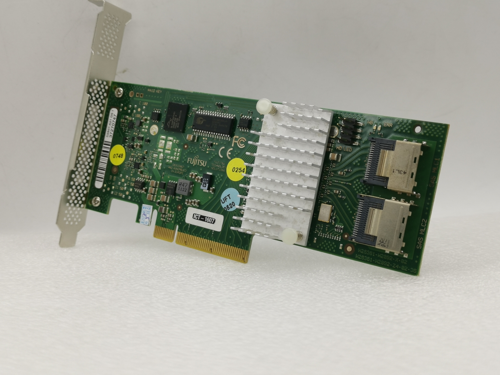 Fujitsu 9211-8i D2607 SAS/SATA ID SAS controller  LSISAS2008 =LSI 9210-8I M1015