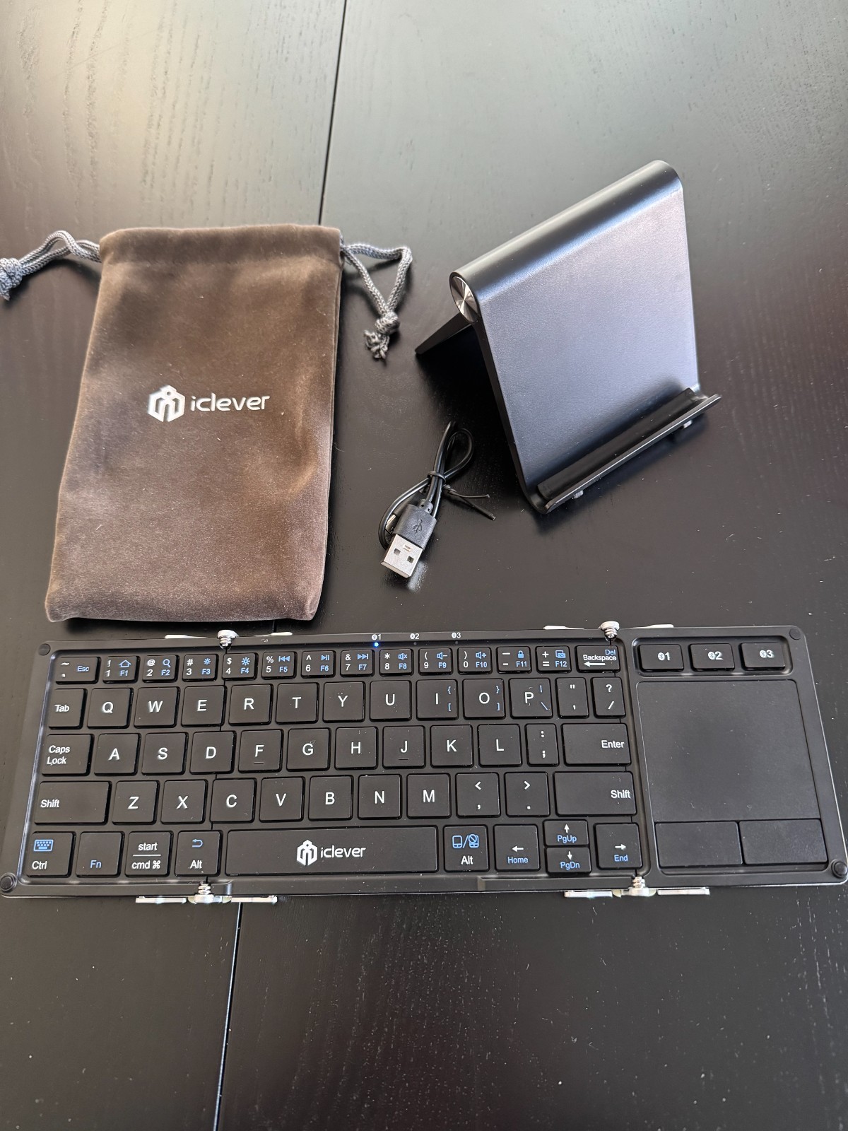 iClever Folding Bluetooth Keyboard w/ Touchpad + Phone Stand, bag, charger