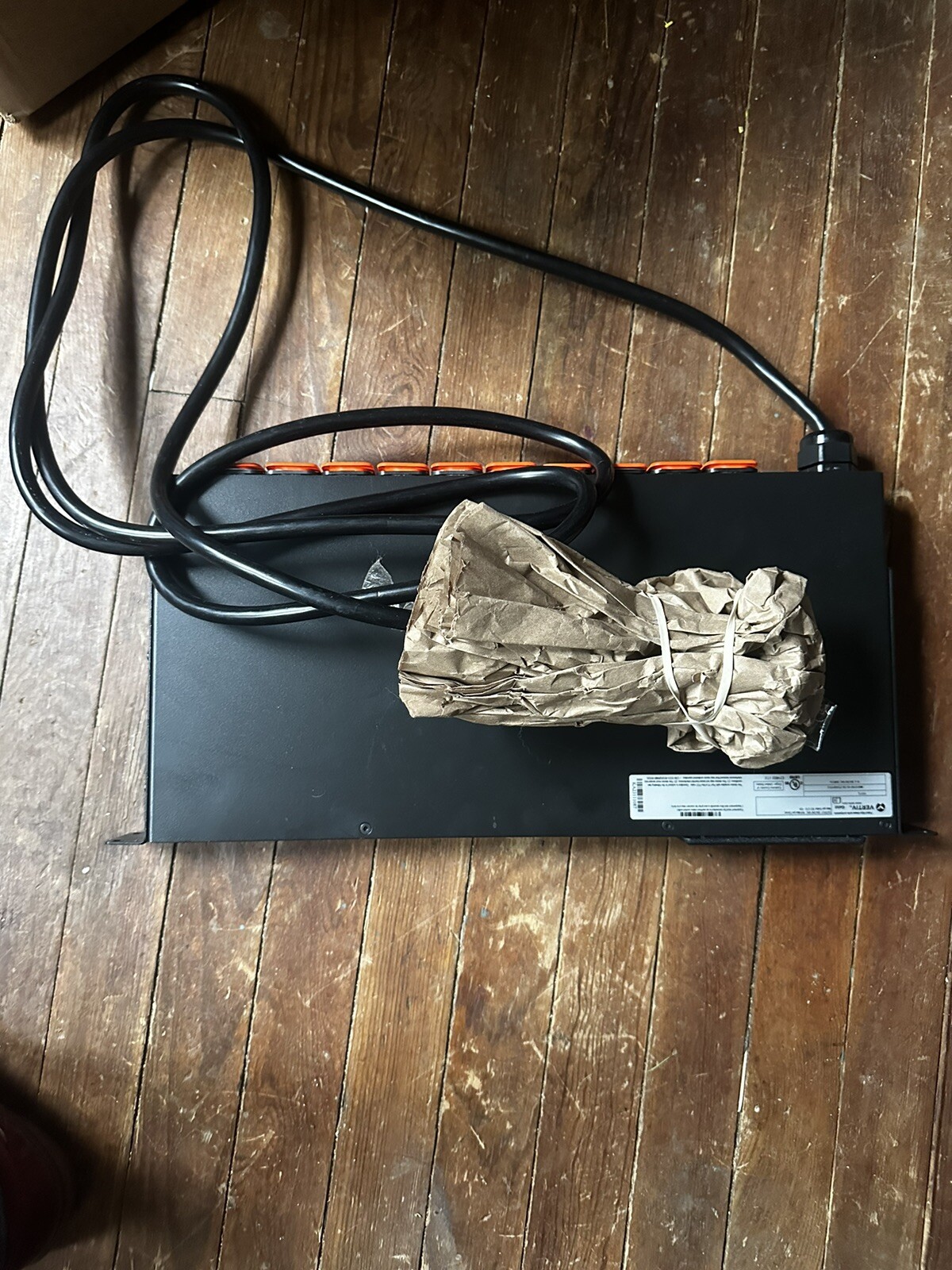 Vertiv Geist IMD-01X upgradable PDU NEW