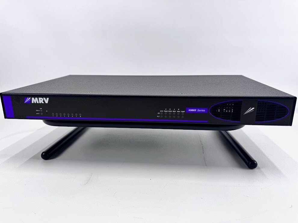 MRV 4000T Console Server, LX-4008T-101AC