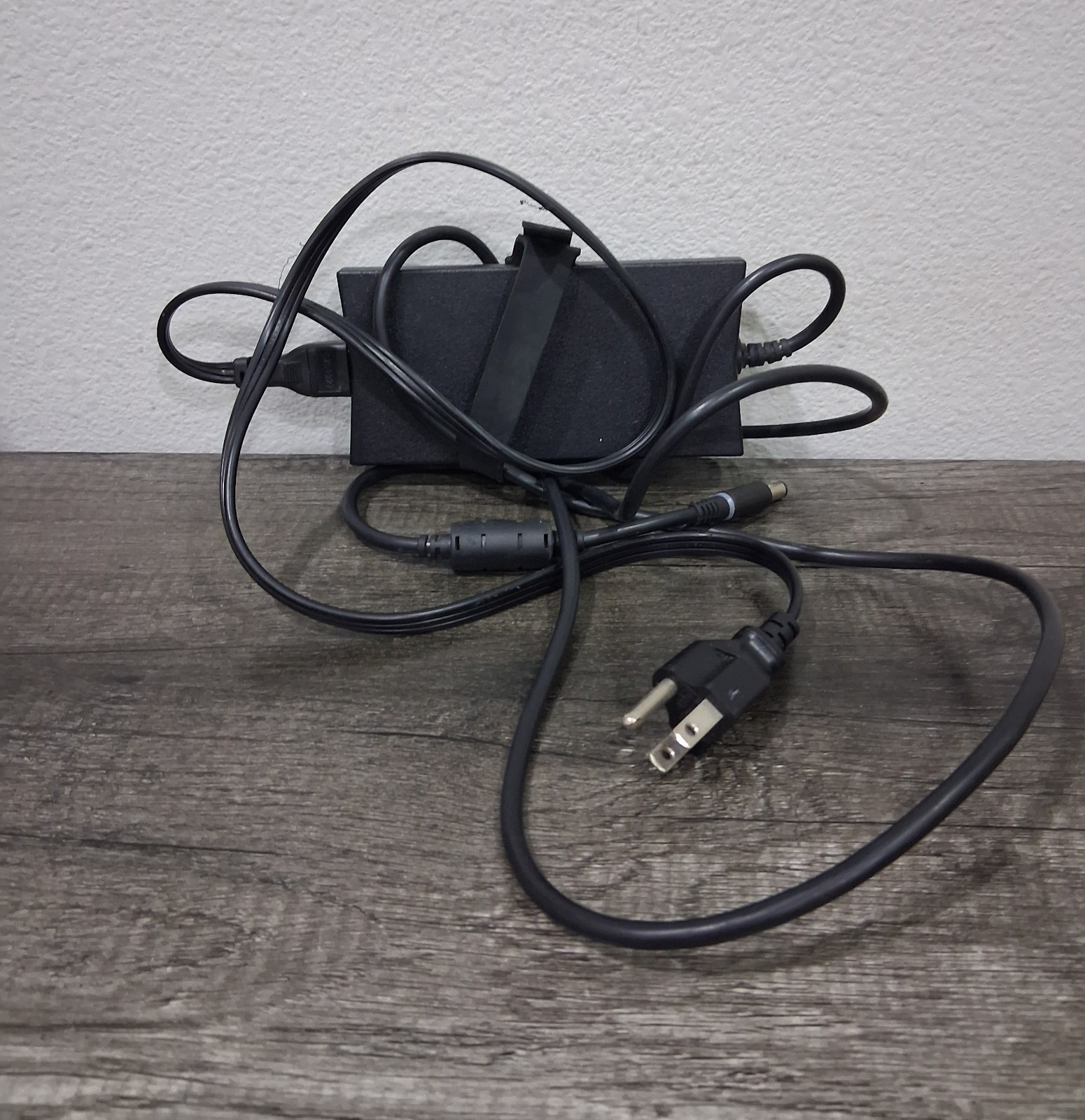Genuine OEM DELL 130W Laptop AC Adapter DA130PE1-00 7.4mm