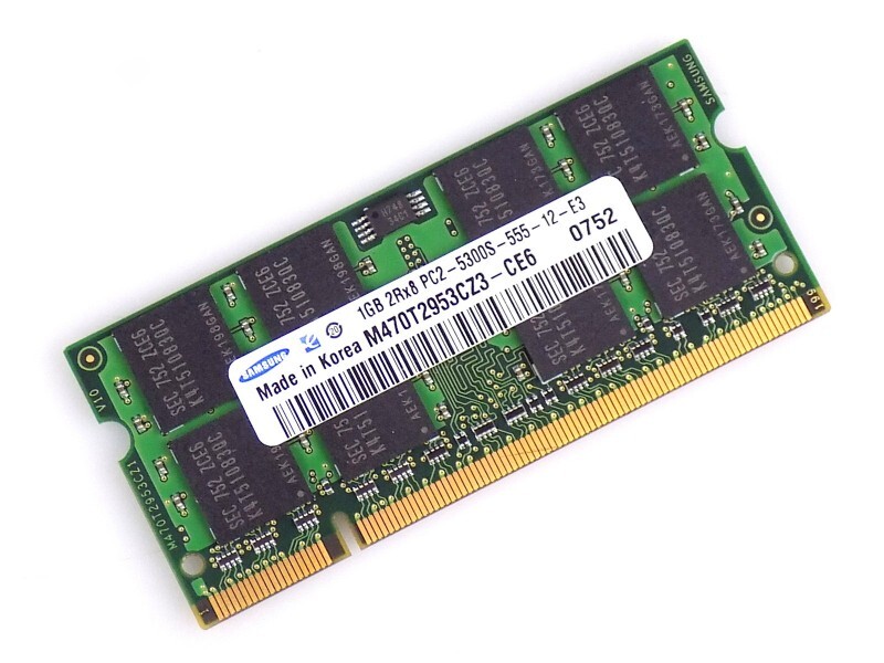 1GB Samsung DDR2-667 PC-5300S CL5 SO-DIMM Memory RAM M470T2953CZ3-CE6