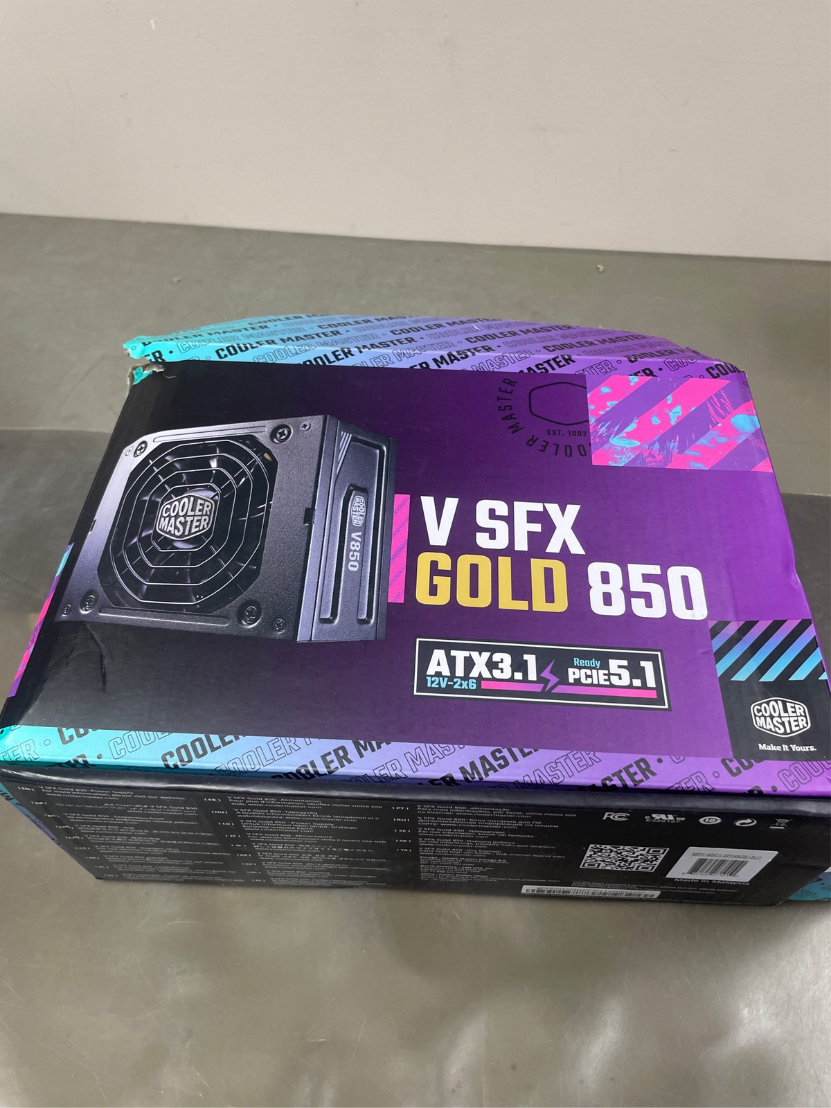 Cooler Master V850 SFX Gold Full Modular, 850W, 80+ Gold Efficiency, ATX Bracket