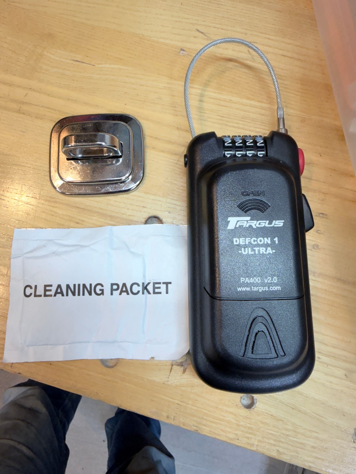 Targus Defcon 1 Ultra Combination cable laptop Lock and Motion Alarm NWOB