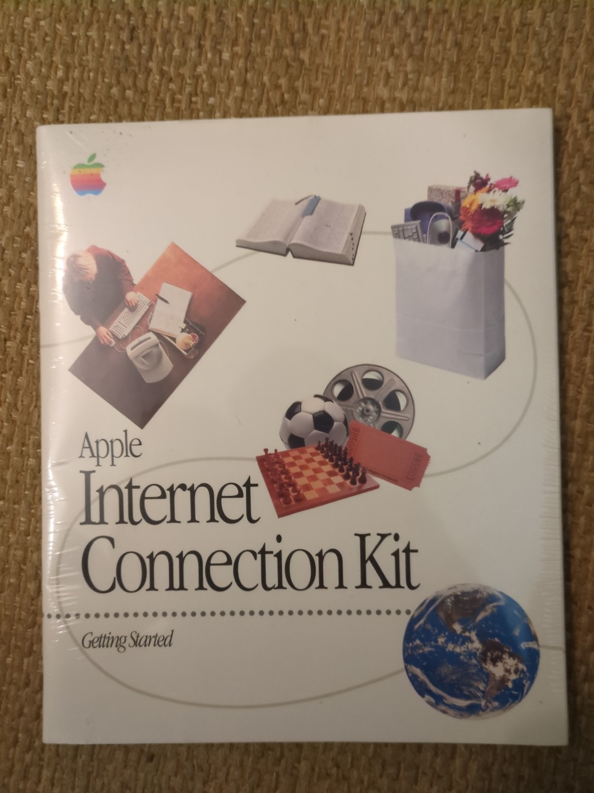 Apple Internet Connection Kit - getting started (1996) Sealed Nice.