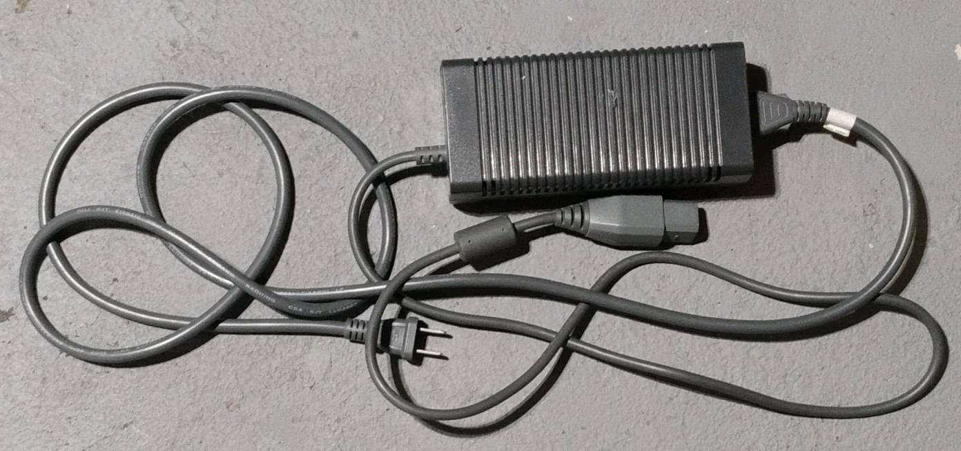 Microsoft Xbox 360 AC Power Adapter HP-A1503R2 X819574-003 12V 12A Black
