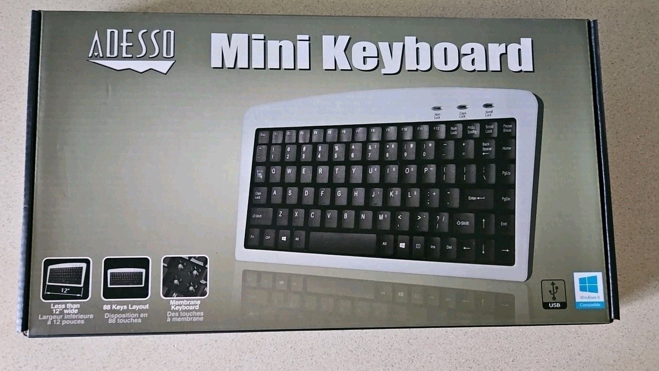 Adesso AKB-901 Mini USB Keyboard 88 Key Compact Wired PC Keyboard NEW