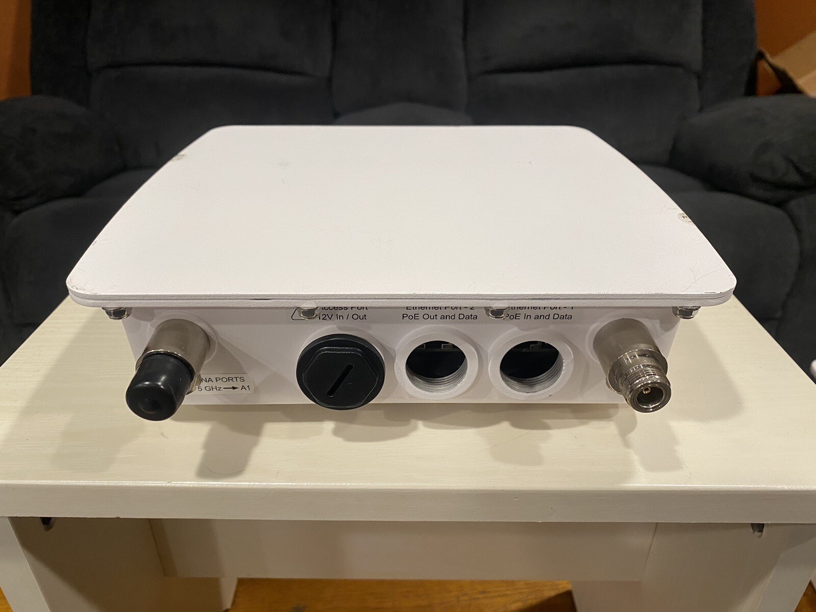 Proxim Tsunami QB-10100-EPA-US Base Station - -Tsunami Quickbridge
