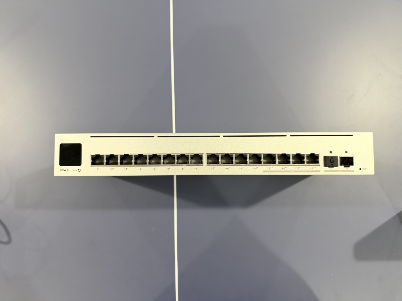 Ubiquiti UniFi Pro Max 16 PoE Switch USW-Pro-Max-16-PoE 180W w/ Power Supply