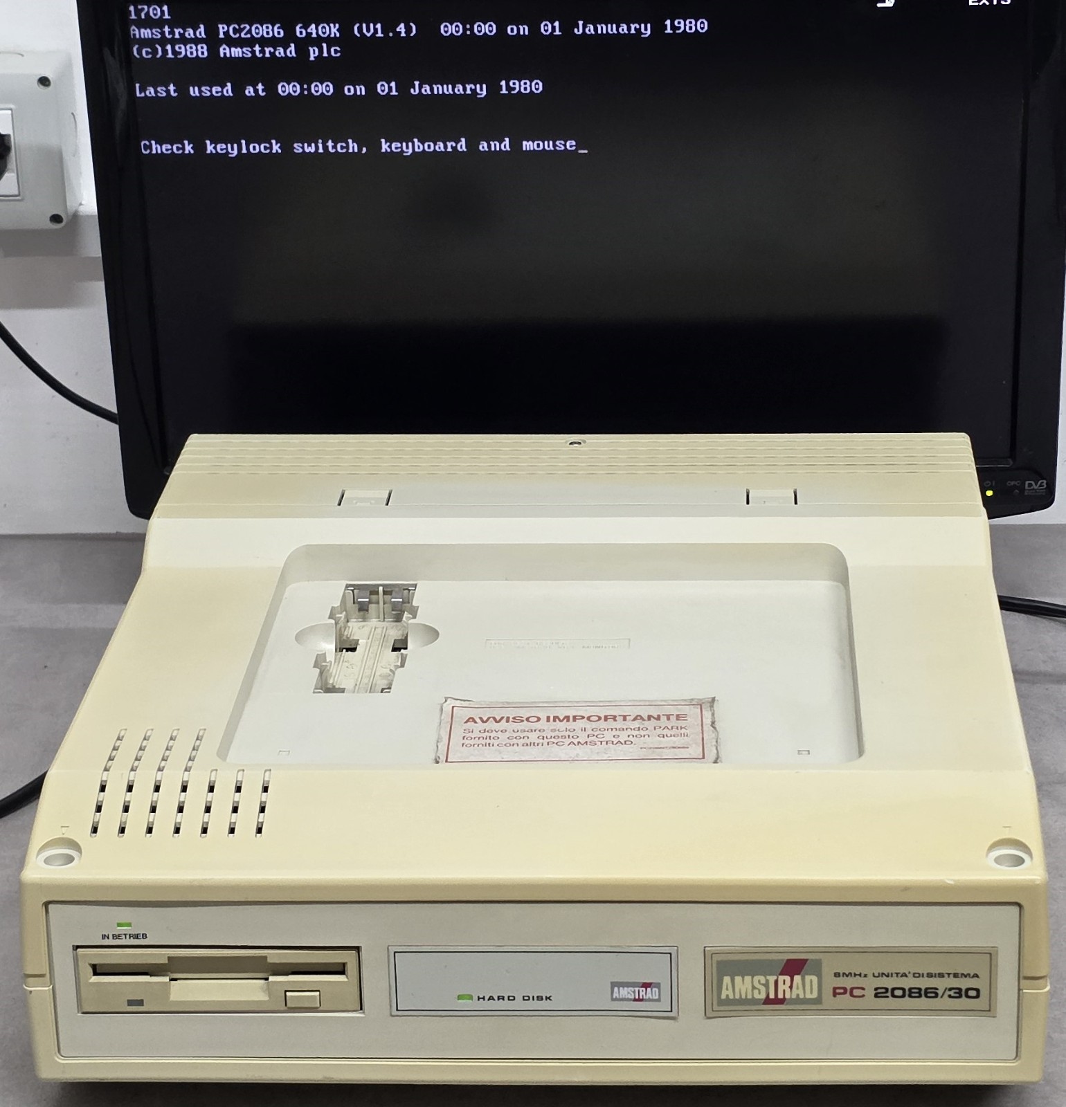 Amstrad PC 2086/30 Vintage Computer