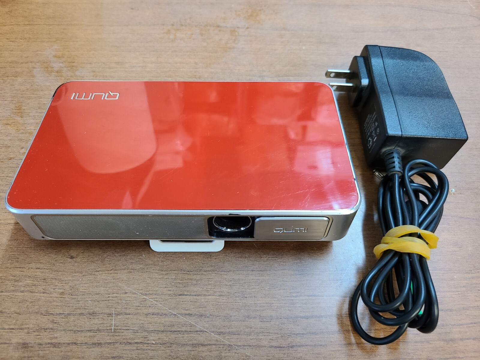 ORIGINAL VIVITEK QUMI HD POCKET PTOJECTOR BLUETOOTH Q3PLUS-RD AS-IS PASSWORD
