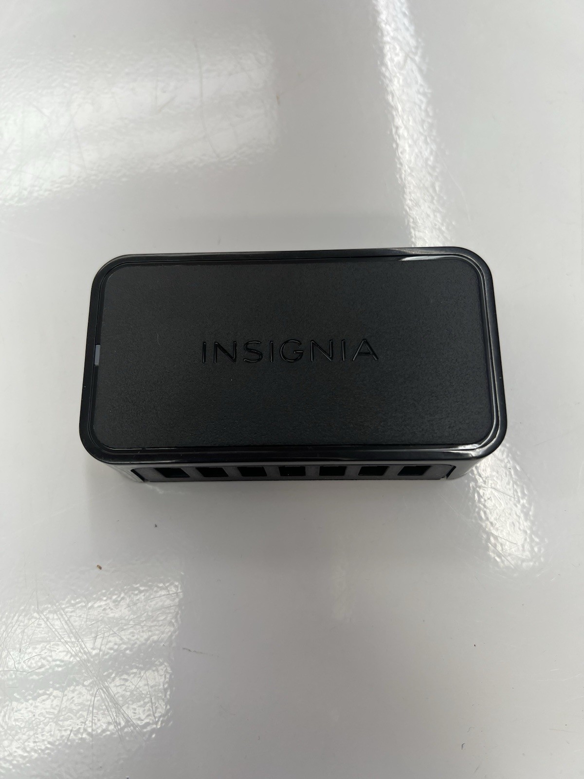 Insignia Powered 7-Port USB 2.0 Hub with 5v/4a Power Adapter Black