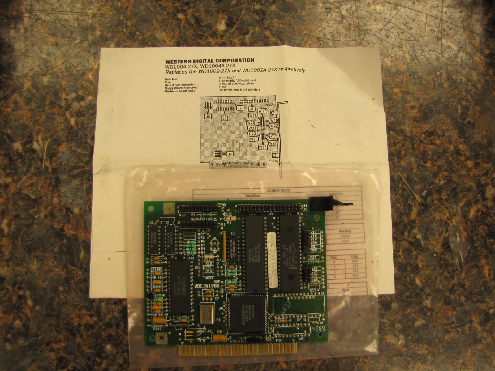 WD1004-27x (1988) Western Digital Hard Drive Controller for ST506/412 Interface