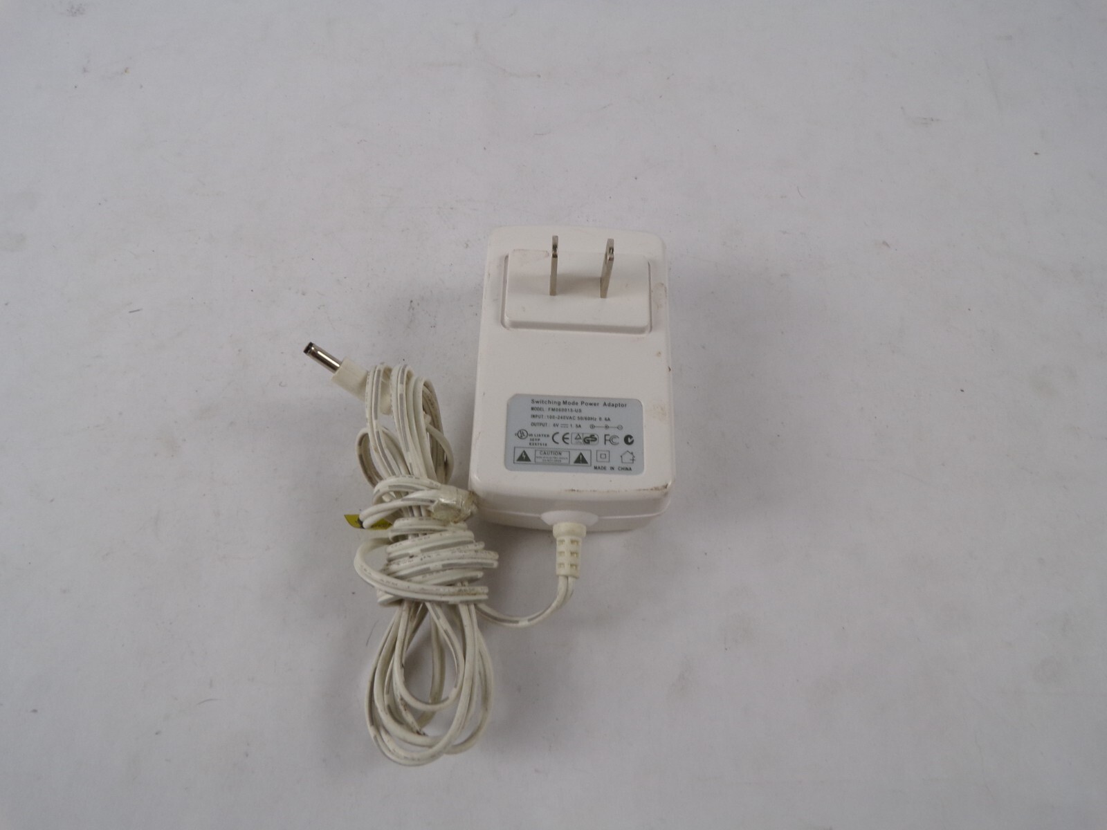Genuine Switching Mode Power FM060015-US Output 6V 1A A Power Supply Adapter A85