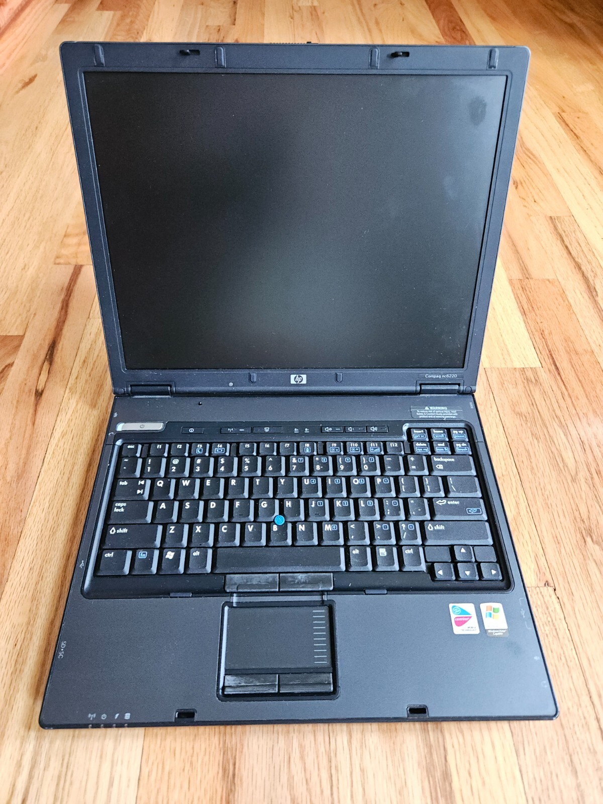 HP Compaq nc6220 Laptop with 512MB RAM Intel Centrino Untested