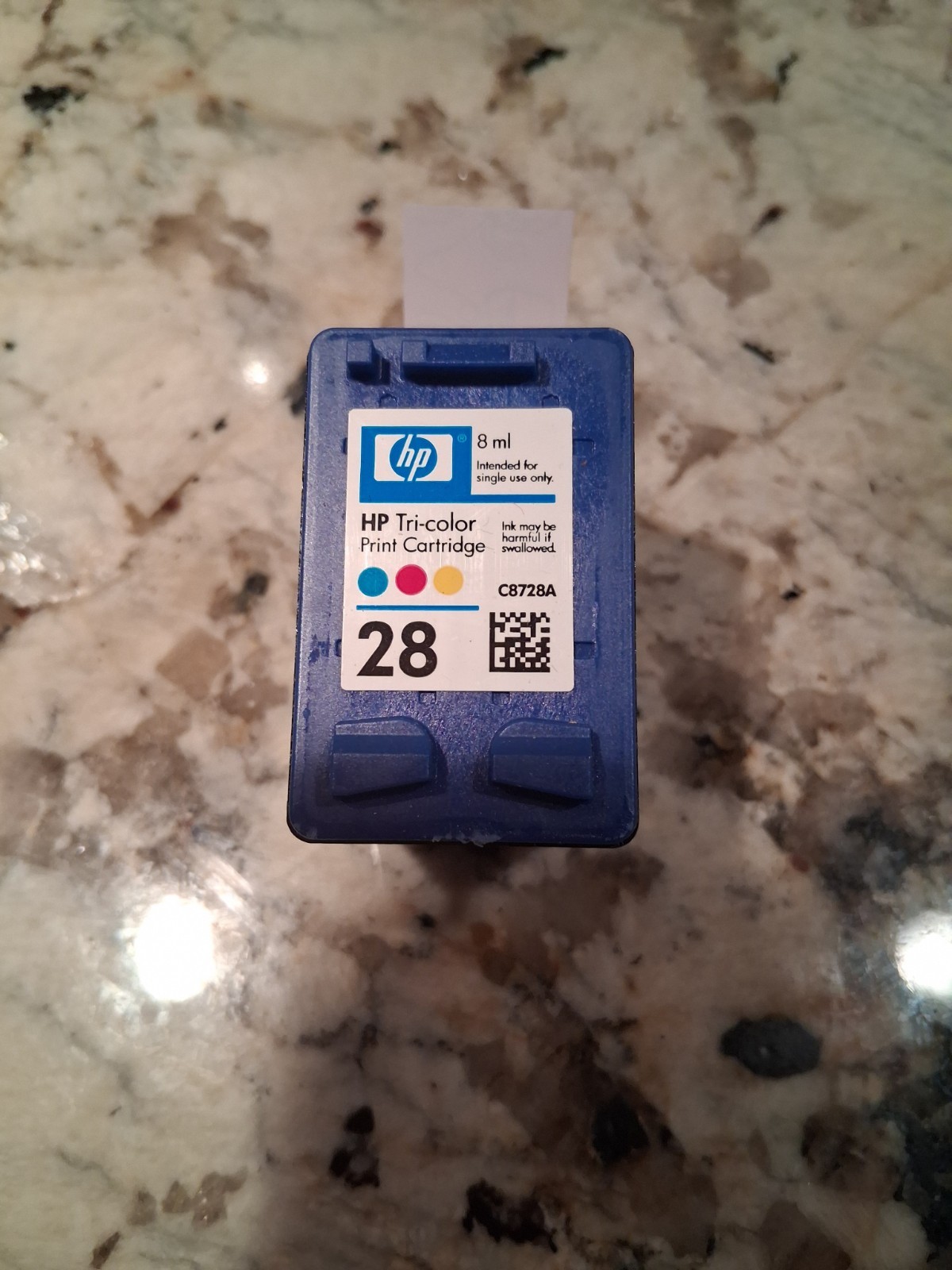 HP 28 Tri-Color Ink Cartridge C8728AN