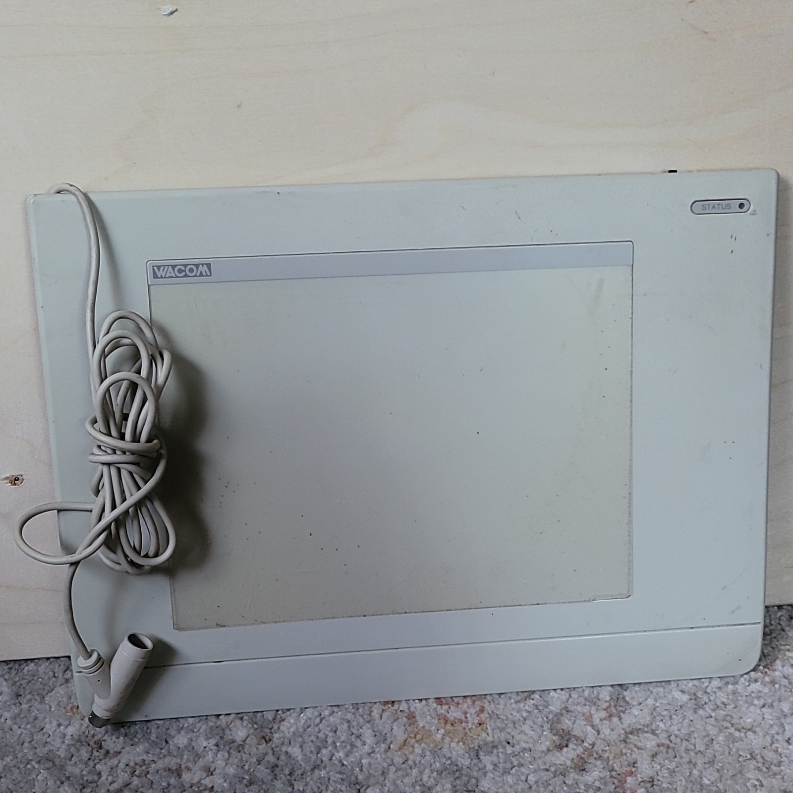 Wacom UD-0608-A  ArtZ ADB Digitizer Tablet for vintage Macintosh NOS
