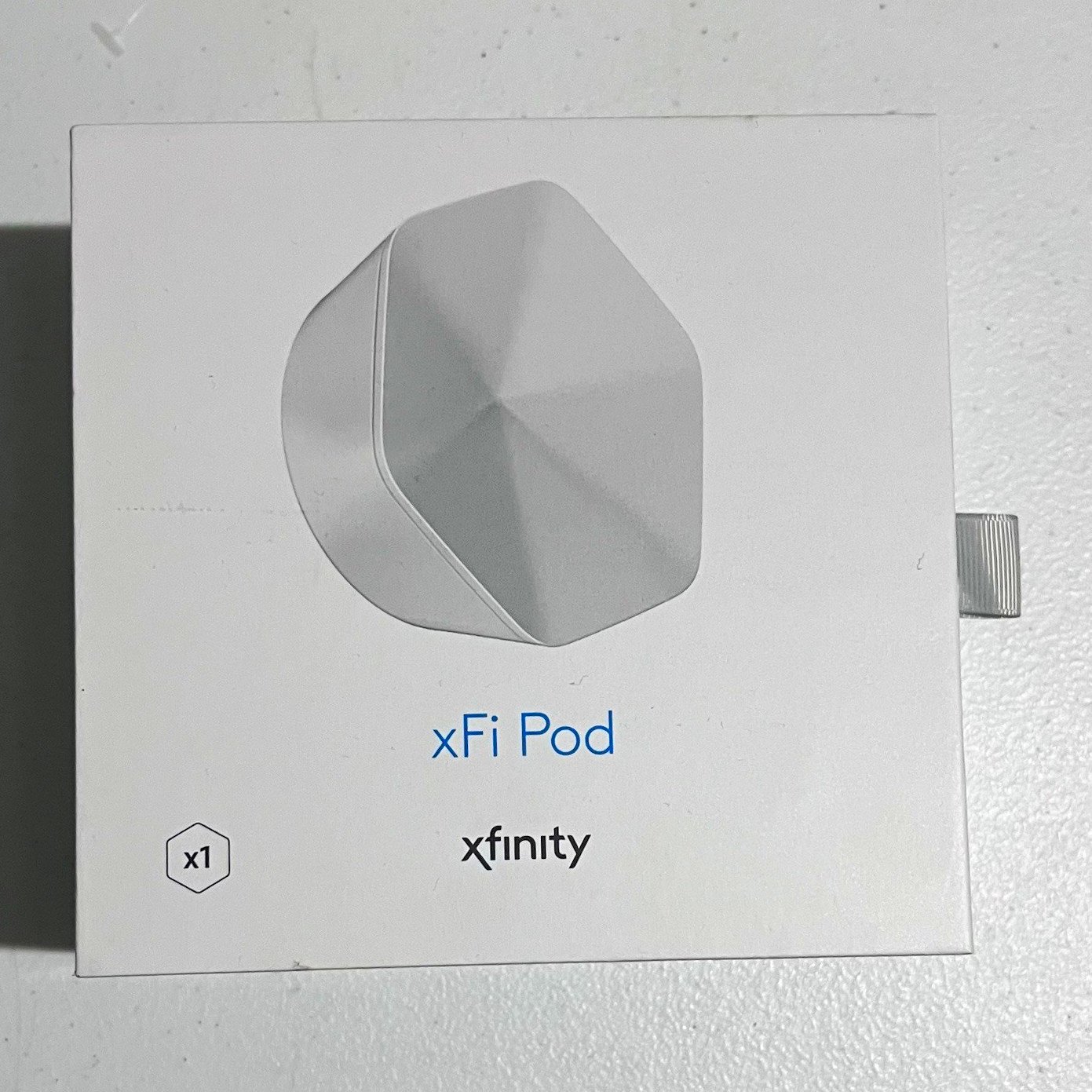 Xfinity xFi Pod XE2-SG Dual-Band WiFi Extender, White, 2 Ethernet Ports