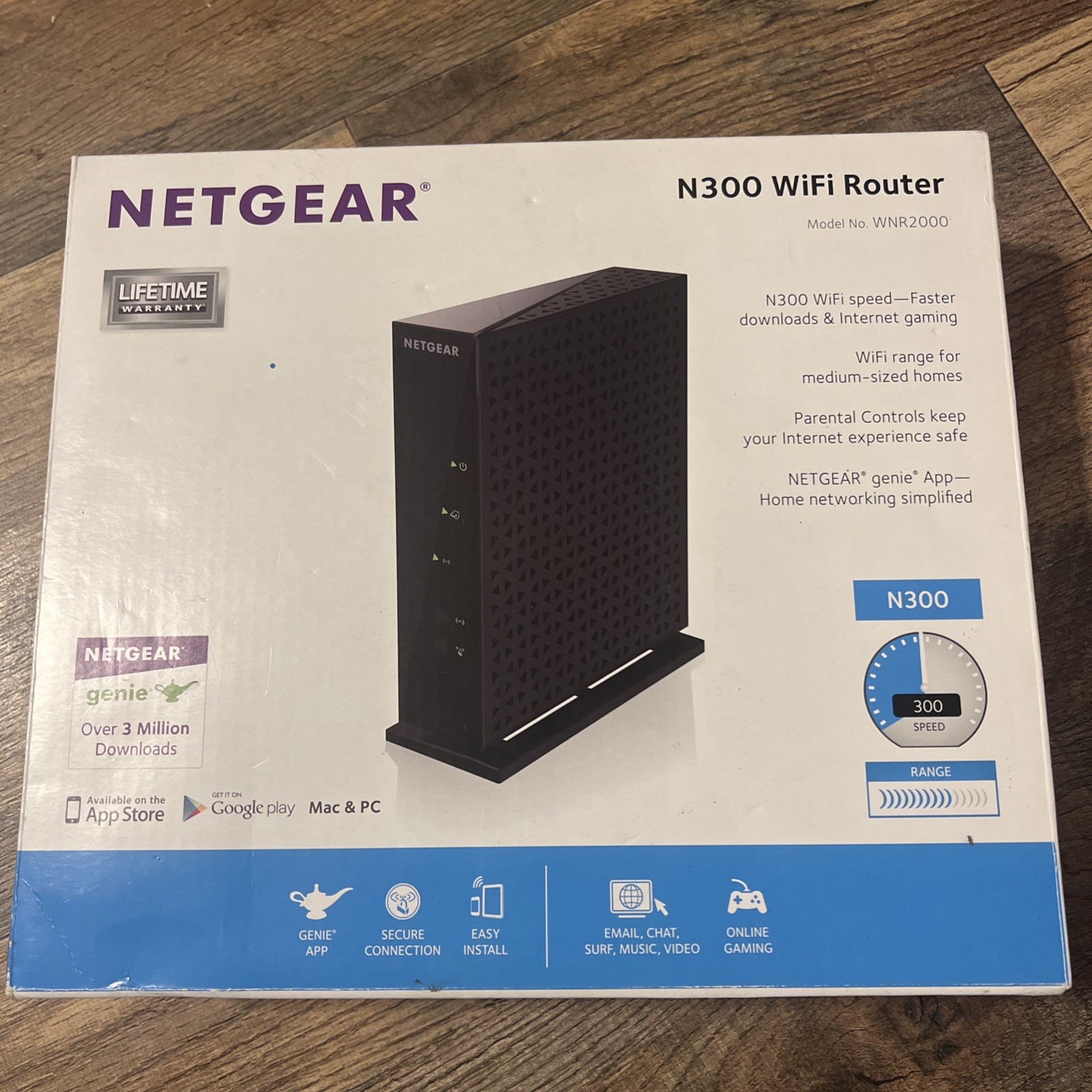 NETGEAR  N300 WiFi Router Model No. WNR2000 New Open Box