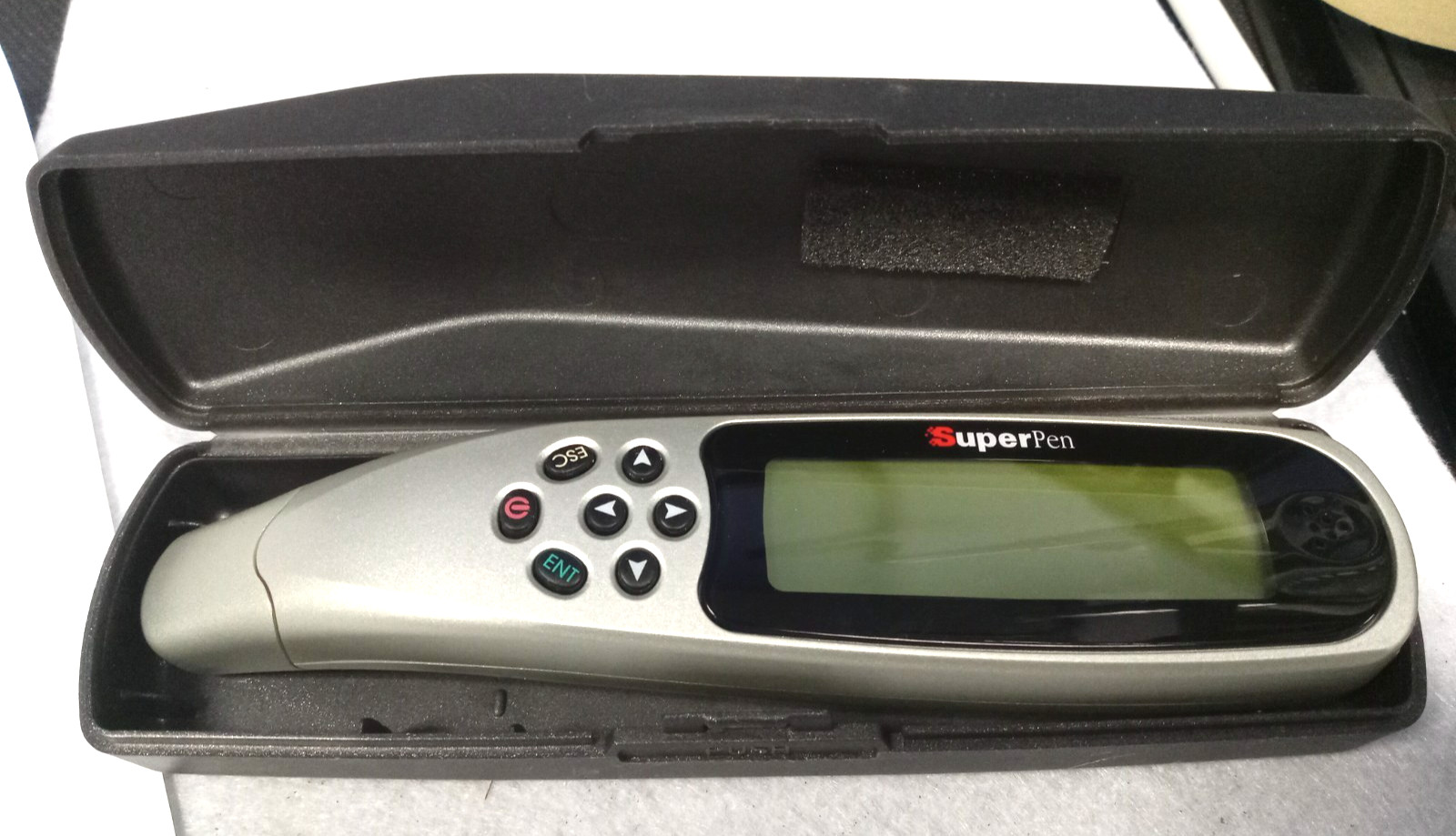 WIZCOM Technologies Basic Edition Reading Pen with case