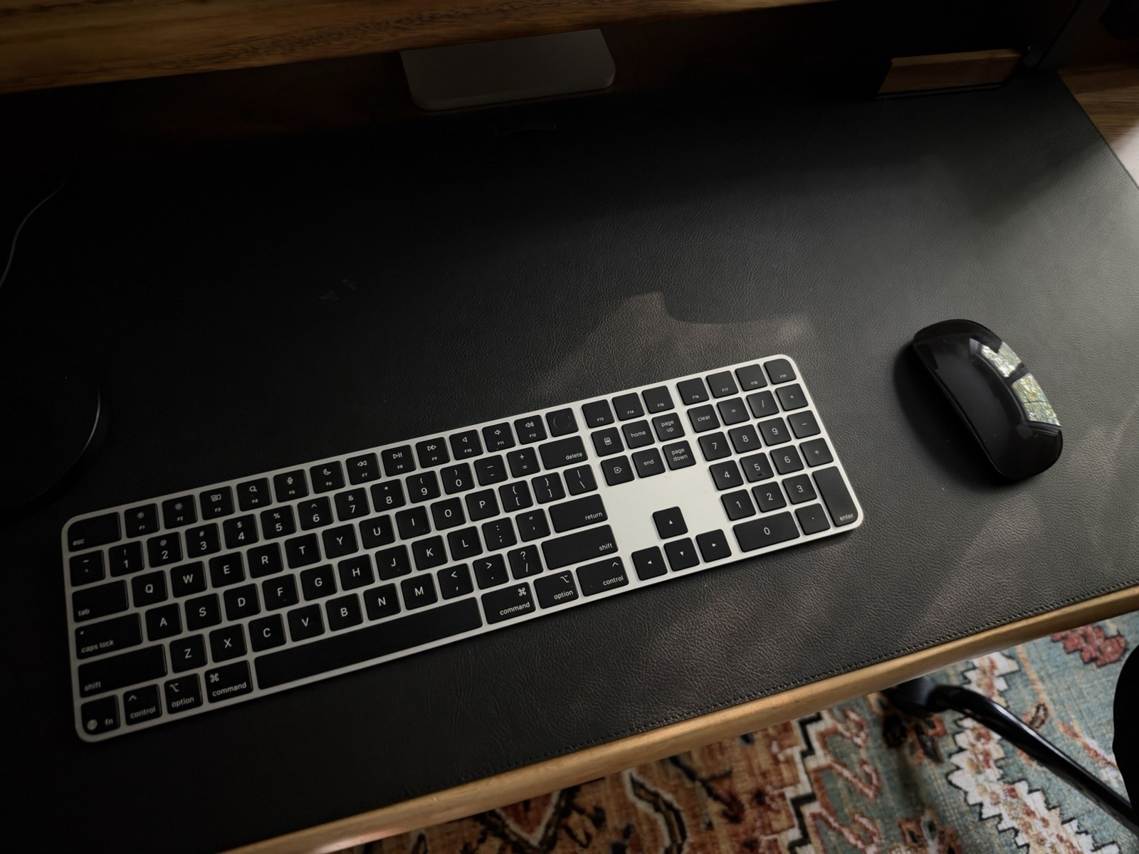 Apple Magic Keyboard Touch ID Numeric Keypad + Magic Mouse USB-C Black A3119