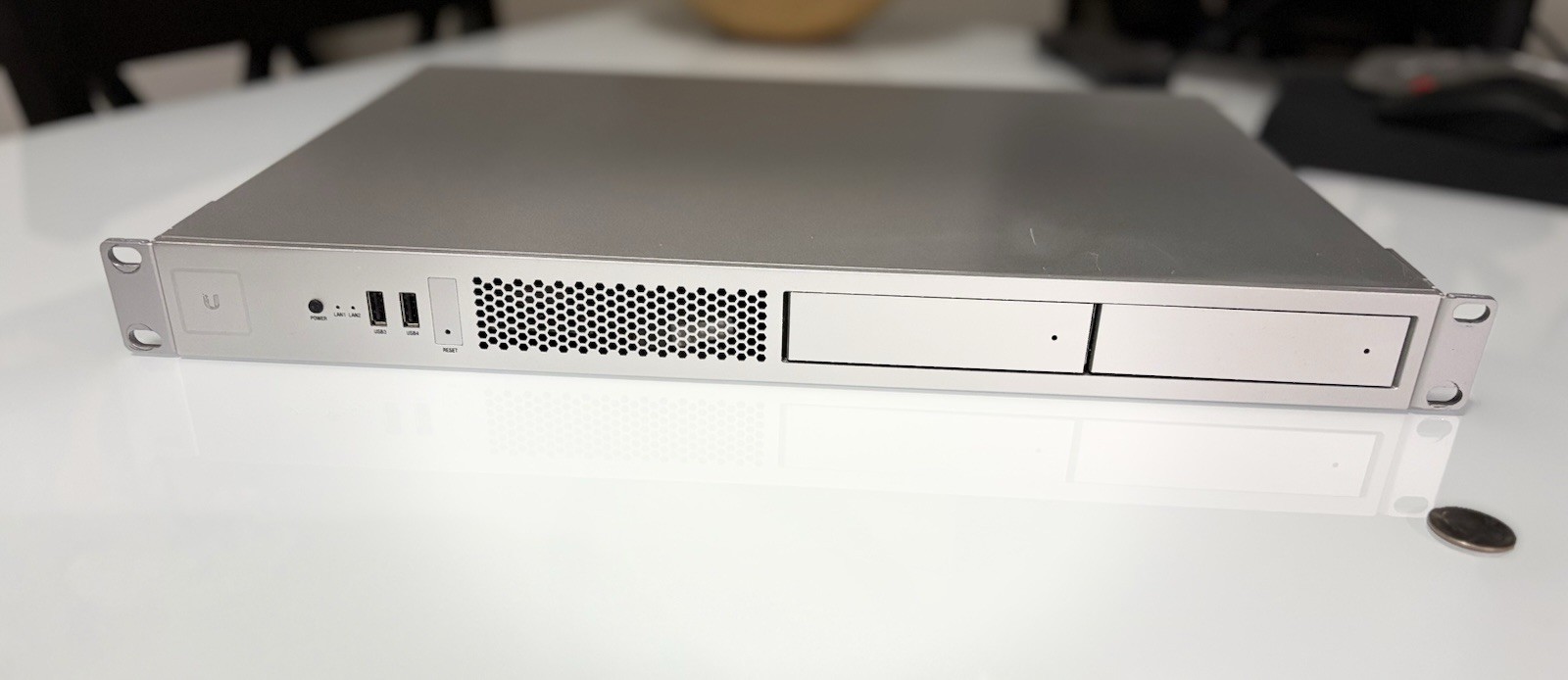 Ubiquiti UniFi XG Server UAS-XG 10g Rack-Mountable Application Server