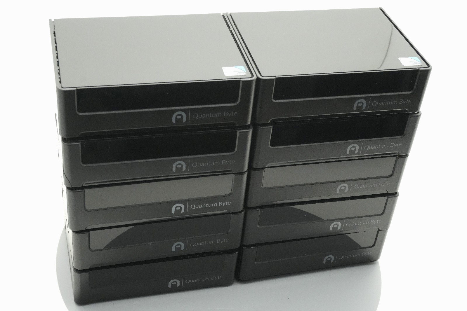 Lot of 10 - Azulle Quantum Byte Mini Desktop Intel Atom QS-1043-QB