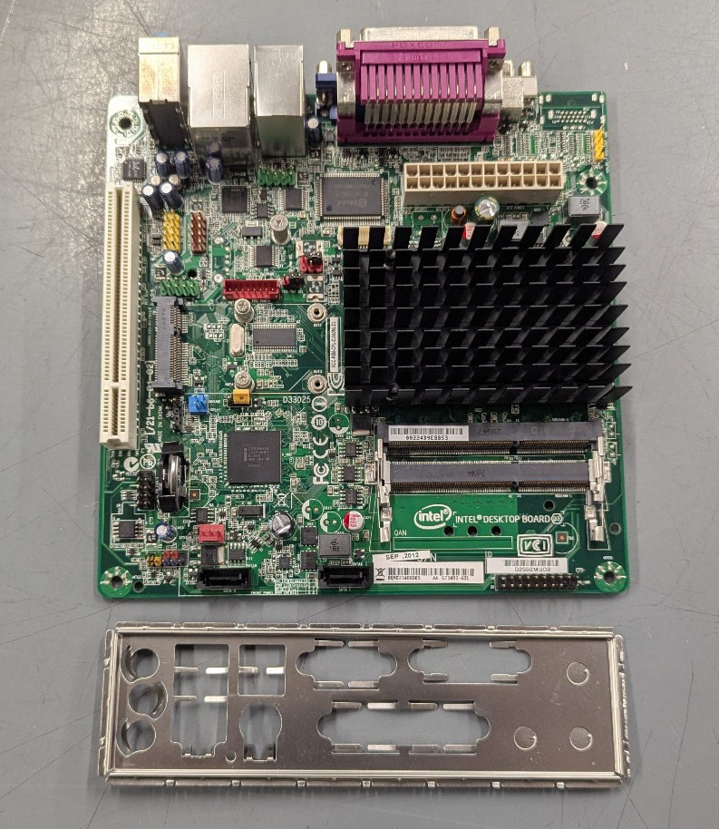 Intel desktop board D2550